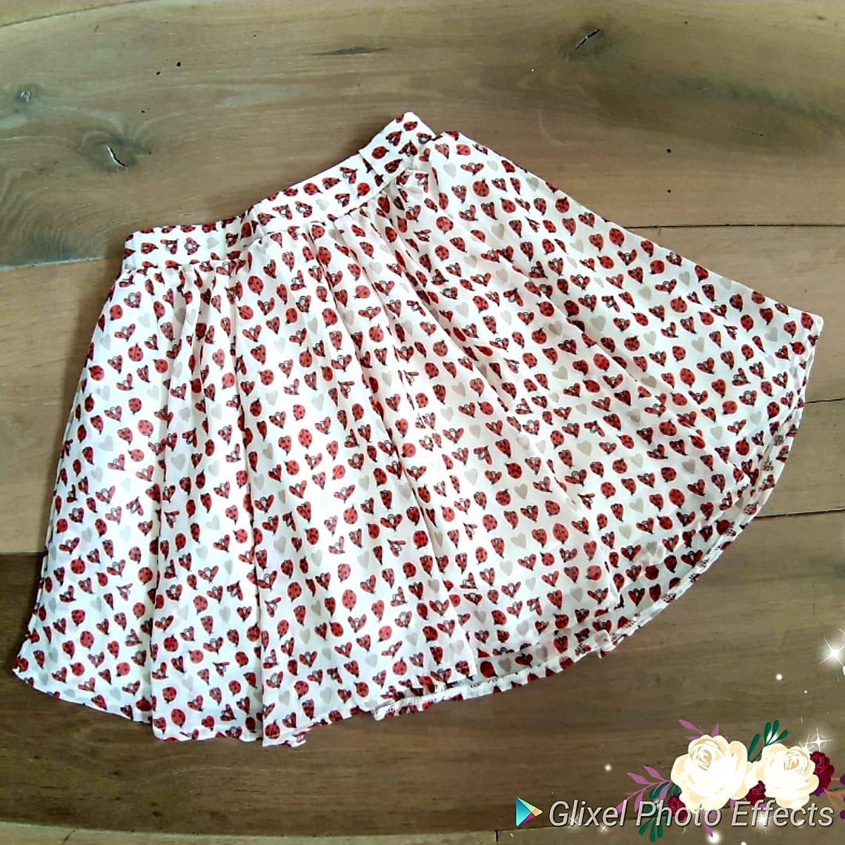 Mini skirt / Rode Rok +++ Seller Guaruntee super mooi