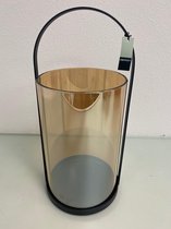 Tuinlantaarn met glazen omhulsel en ijzeren houder - 1 stuk (zwart en oranje glas)