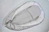 Babynestje - 80cmx 50cm - NEWBORN ® -  Babynest - Babybedje - Cocoon - Baby nest - Stippen - Grijs - Wit - 100% Katoen