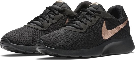 Nike - Wmns Tanjun - Dames - maat 37.5 Nike - Wmns Tanjun - Dames - maat 37.5