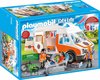 foto van PLAYMOBIL City Life Ambulance en ambulanciers - 70049