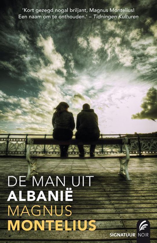 Cover van het boek 'De man uit Albanie' van Magnus Montelius