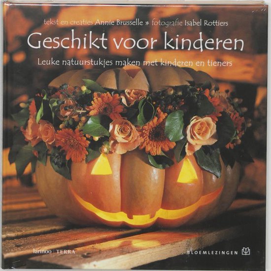 Pompoen met bloemstuk en tekst 'Geschikt voor kinderen'.