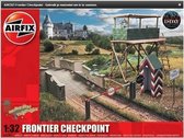Airfix Modelbouw Gebouw Frontier Checkpoint - Schaal 1:32
