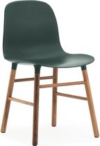 Normann Copenhagen Form Chair - Stoel - Groen met walnoten onderstel