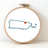 Puerto Rico borduurpakket  - geprint telpatroon om een kaart van Puerto Rico te borduren met een hart voor San Juan  - geschikt voor een beginner