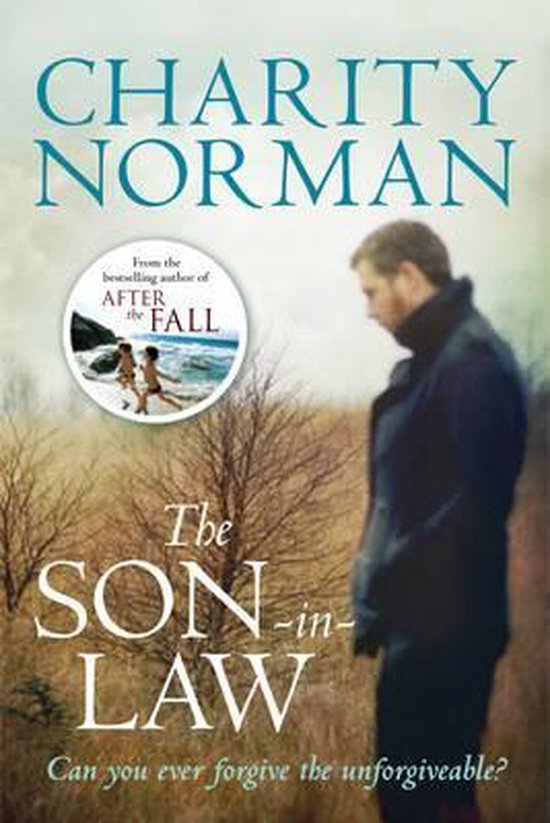 Boekcover 'The Son-in-Law' van Charity Norman. Een man in donkere jas kijkt weg van de camera, met op de achtergrond een herfstachtig landschap met kale takken en een cirkelvormige illustratie van twee rennende kinderen op een strand.