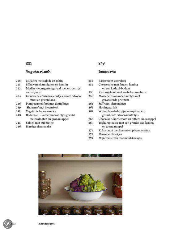 Lijst met vegetarische recepten en desserts uit het kookboek "Honey & Co.", met een foto van een schaal met groenten en potjes jam.