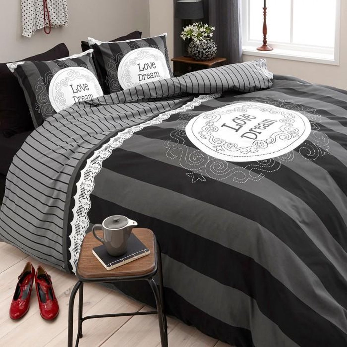 Dreamhouse Bedding Love of Dream - Dekbedovertrek - Eenpersoons - 140x200/220 + 1 kussensloop 60x70 - Antraciet