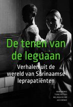 De tenen van de leguaan