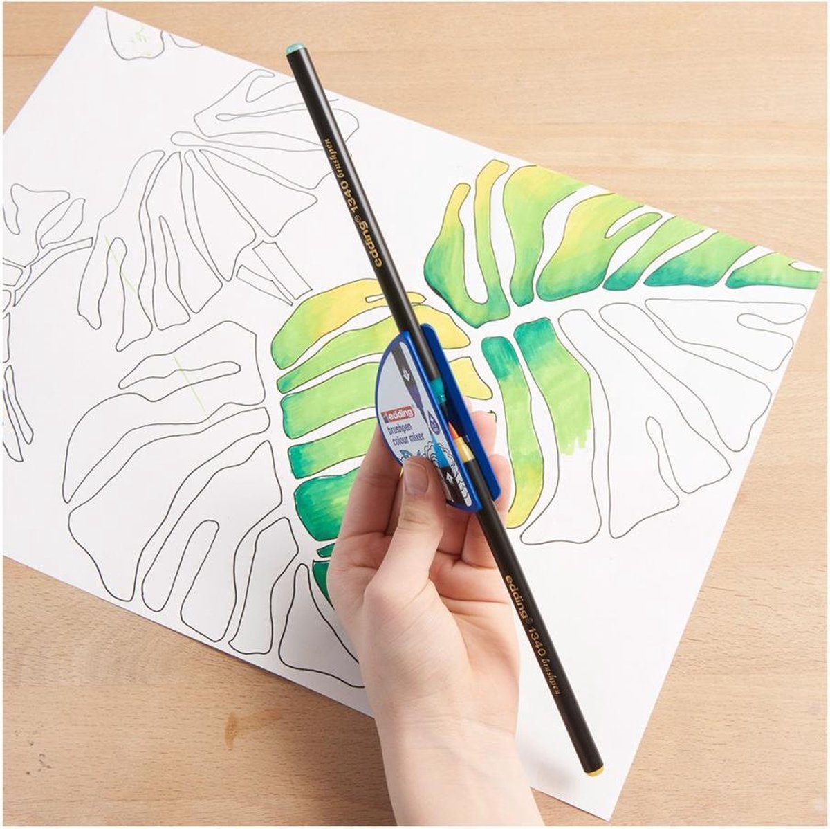 edding Colour Happy Big Box - Set van 70 verschillende soorten stiften - handlettering, inkleuren en creativiteit op papier - met unieke kleurmixer 190 kleuren mogelijk - ideaal als cadeau - — afbeelding 6