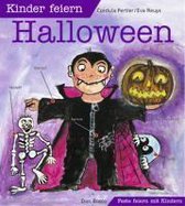 Kinder feiern Halloween