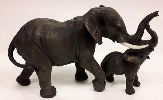 beeldje olifant met jong levensecht | bol.com