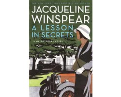 Omslag van Maisie Dobbs 8 - A Lesson in Secrets