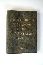 Paspoorthoesje | Quote, MET BEIDE BENEN | Groen