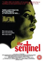 Sentinel(1977)