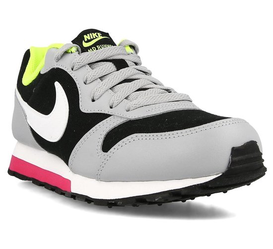Nike MD Runner Sneakers - Maat 38 - Unisex - zwart/grijs/groen/roze