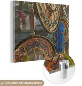 MuchoWow® Glasschilderij 90x90 cm - Schilderij acrylglas - Dromenvangers van een indiaan - Foto op glas - Schilderijen