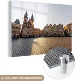 MuchoWow® Glasschilderij 90x60 cm - Schilderij acrylglas - Praag - Plein - Centrum - Foto op glas - Schilderijen