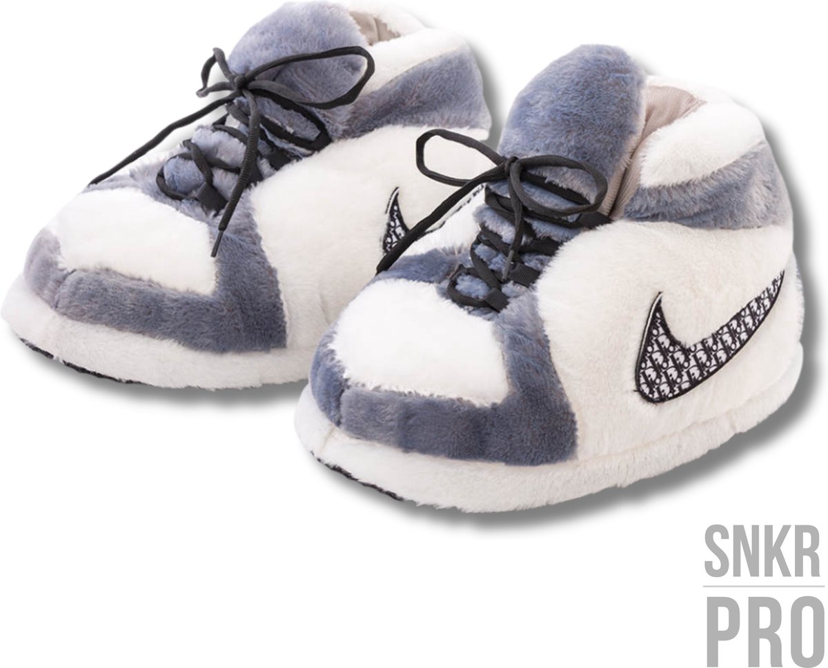 Sneaker Sloffen/ Sneaker Pantoffels/ Grijs/ Maat 36-43/ SNKR-PRO/ One Size/ Jordan Sloffen/ Jordan Pantoffels