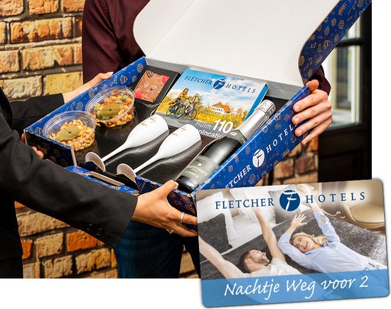 Fletcher Hotels Cadeaubox + Nachtje Weg Cadeaukaart | Giftset - Relatiegeschenk - Origineel Cadeau