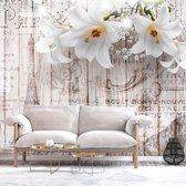 Fotobehangkoning - Behang - Vliesbehang - Fotobehang - Parisian Lilies - Bloemen - Bloem - Retro Lelie - Vintage Lelies - 250 x 175 cm
