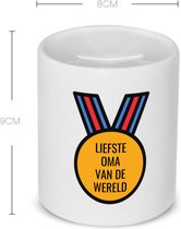 Akyol - liefste oma van de wereld Spaarpot - Oma - de liefste oma - verjaardagscadeau - verjaardag - cadeau - cadeautje voor oma - oma artikelen - kado - geschenk - gift - 350 ML inhoud