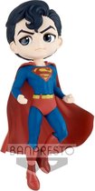 DC Comics Q Posket Mini figurine Superman Ver. L 15 cm