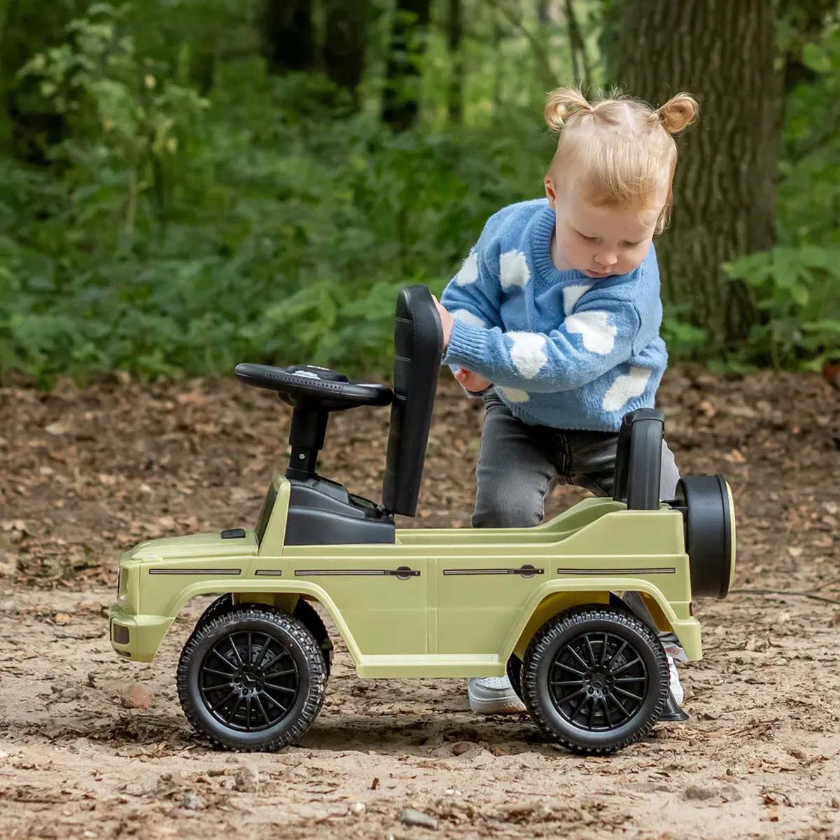 Bandits & Angels Loopauto Mercedes Benz G350D Retro Groen met Claxon vanaf 1 jaar voor Jongens en Meisjes - Stimuleert Motorische Vaardigheden - Loopwagen 24 cm - Groene Loop Auto — afbeelding 2