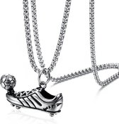 WK Voetbal 2026 - Voetbalschoen Ketting - Stoere Hanger - Zilverkleurig 60cm - Cadeau voor Mannen - Roestvrij Staal - Pax Amare