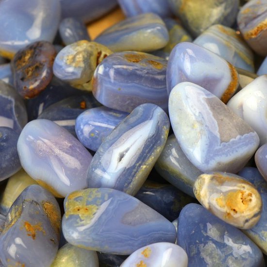 Zilveren oorbellen met grote kobalt blauwe Chalcedoon | Zilveren Edelsteen Oorbellen