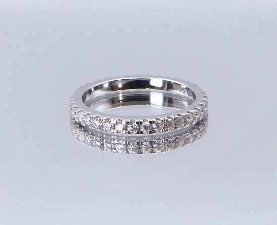 Starlette - Ring d'éternité moissanite en argent