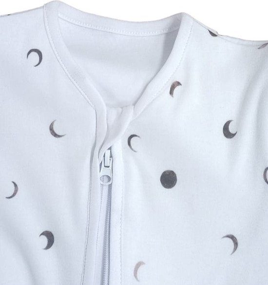 TupTam Unisex babyslaapzak met benen 0,5 TOG ongewatteerd babyslaapzak met voeten, kleur: bosdieren/egels/ree, maat: 104-110