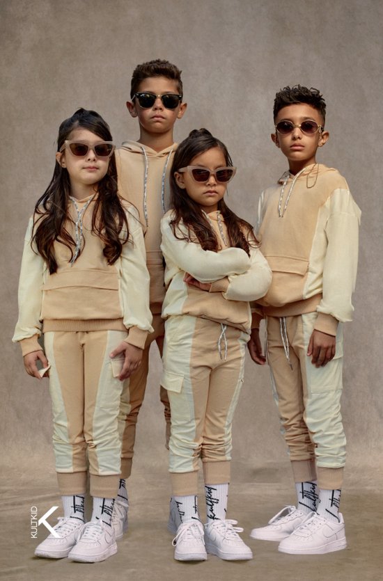 Surdimensionné Cargo Hoodie & Tapered Joggers Set à Manille Jogging costume enfant mode enfant automne hiver beige taille 122 unisexe