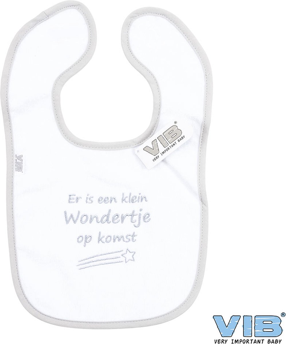 Goedkoopste VIB® - Slabbetje Luxe velours - Er is een klein wondertje op komst (Wit-Grijs) - Babykleertjes - Slabbetjes - zwangerschap aankondiging - baby aankondiging
