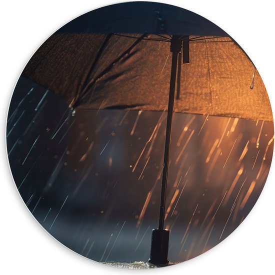 PVC Schuimplaat Muurcirkel - Regen - Paraplu - Licht - 60x60 cm Foto op Muurcirkel (met ophangsysteem)