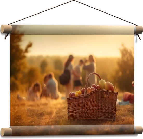 Textielposter - Picknick - Mand - Eten - Fruit - Mensen - Veldje - 40x30 cm Foto op Textiel