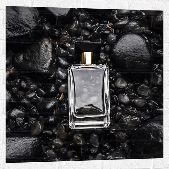 Muursticker - Parfum - Flesje - Goud -Zwart - Stenen - 80x80 cm Foto op Muursticker