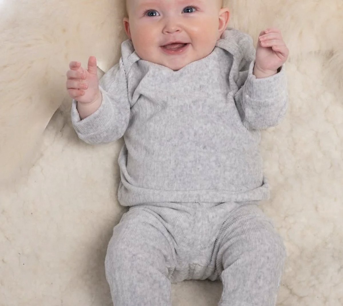 My First Eskimo Baby Pyjama Ezra - Grijs - Maat 86/92 - Cadeauset