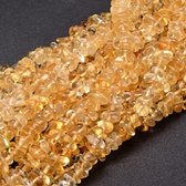Natuurstenen kralen, Citrien chip-kralen van ca. 5-8mm. Verkocht per streng van ca. 40 cm