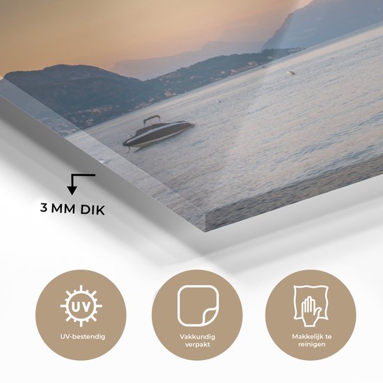 Le soleil se couche sur les montagnes du lac de Côme plexiglas 30x20 cm - Tirage photo sur Glas (Décoration murale en plexiglas)