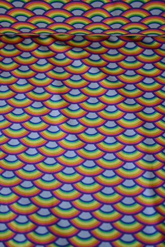 Tricot met regenboogjes 1 meter - modestoffen voor naaien - stoffen