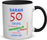 Akyol - sarah 50 jaar jong koffiemok - theemok - zwart - 49+1 - mensen die 50 zijn geworden - 50 jaar sarah en abraham cadeau - jubileum man en vrouw - mok met opdruk - verjaardagsmok - grappige tekst mok - jarig - verjaardag - 350 ML contenu