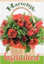 Hartelijk gefeliciteerd. Een bijzondere kaart met een afbeelding van een mand vol rode rozen. Een leuke kaart om zo te geven of om bij een cadeau te voegen. Een dubbele wenskaart inclusief envelop en in folie verpakt.