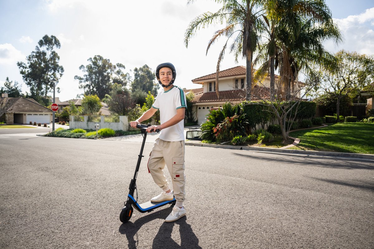 Ninebot Kickscooter C2 Pro E Powered by Segway E-step - Actieradius: 17km - Snelheid: 16km/h - Officieel Benelux model – foto 8