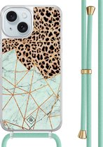Casimoda® - Coque iPhone 15 avec cordon vert menthe - Léopard marbre menthe - Cordon amovible - TPU/acrylique