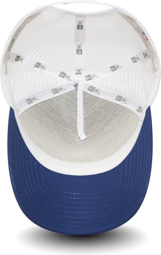 Casquette bleue avec dos en mesh blanc et logo LA.