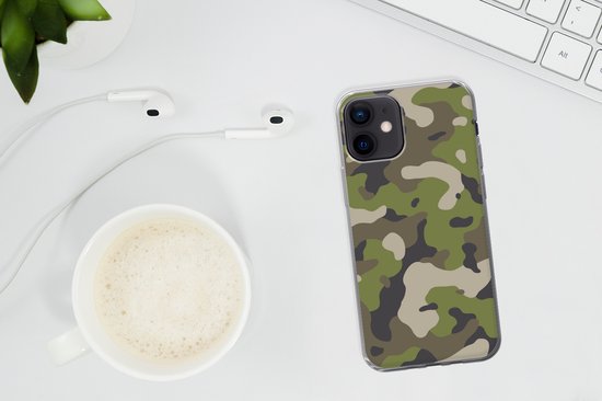 Coque iPhone 12 - Motif camouflage aux couleurs militaires - Siliconen