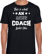Bellatio Decorations cadeau t-shirt voor heren - awesome coach - coaches bedankje - zwart XL