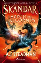 Skandar- Skandar y el ladrón de unicornios/ Skandar and the Unicorn Thief
